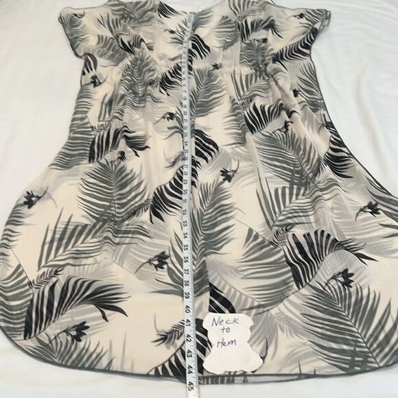 Kona Sol size small Sheer Black and White Leaf Print coverup kimono kaftan EUC - Picture 10 of 12